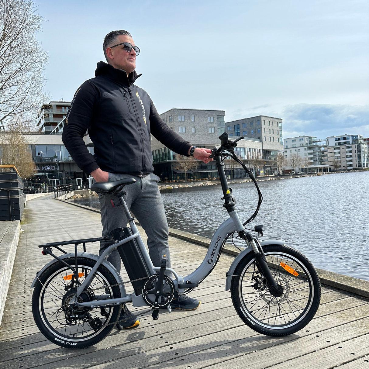 Elcykel DOUCHEBIKE 250W FLEX - Hopfällbar - Räckvidd 80 km