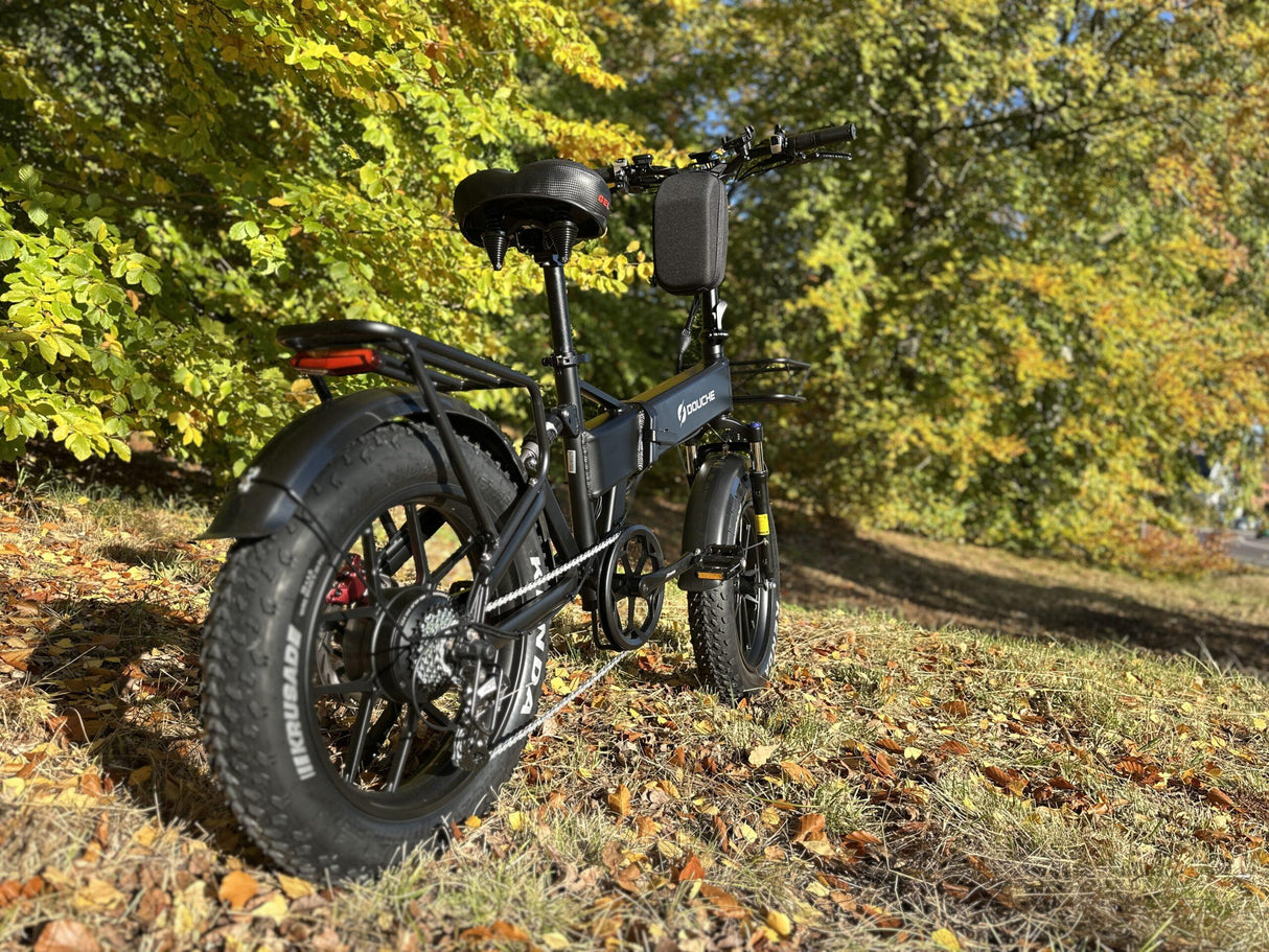 Elcykel DOUCHEBIKE 750W STILETTE - Hydrauliska bromsar - Räckvidd 70km - Hopfällbar