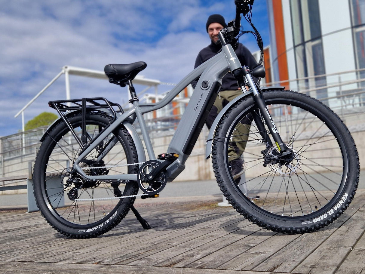 Elcykel DOUCHEBIKE 1000W PATRON - Räckvidd 100 km