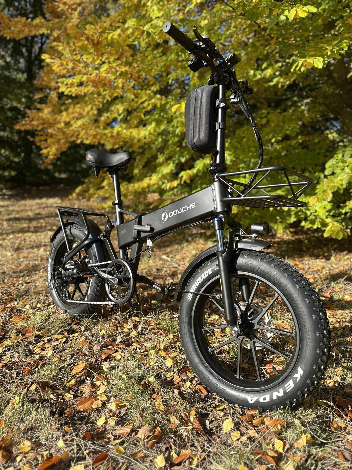Elcykel DOUCHEBIKE 750W STILETTE - Hydrauliska bromsar - Räckvidd 70km - Hopfällbar