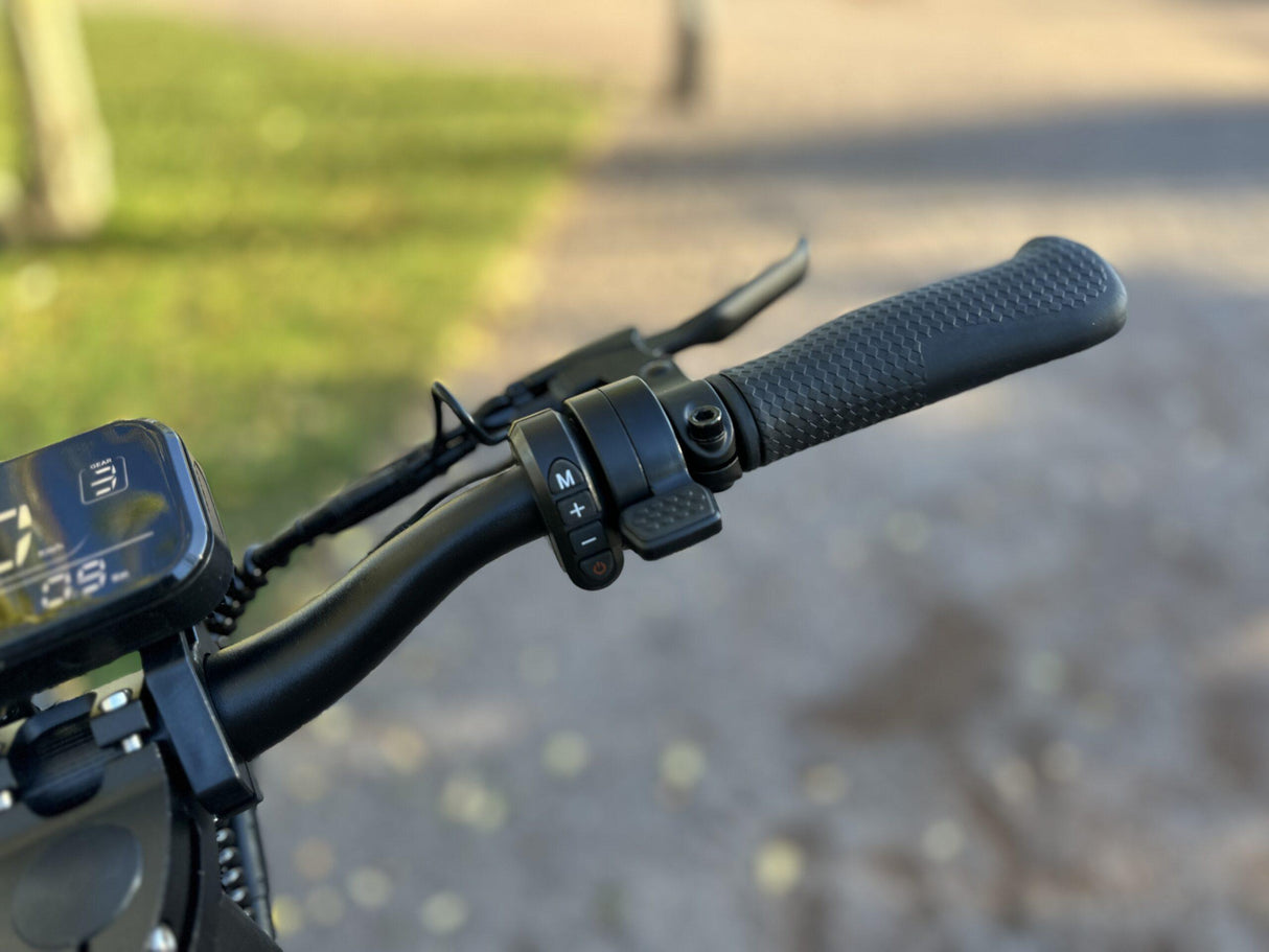 Elscooter DOUCHE TODI 1000W - 60km räckvidd - Hastighet 43 km/h