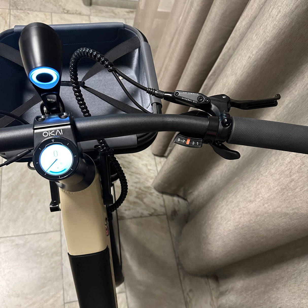 Elcykel OKAI 250W mittmotor - räckvidd 100 km+