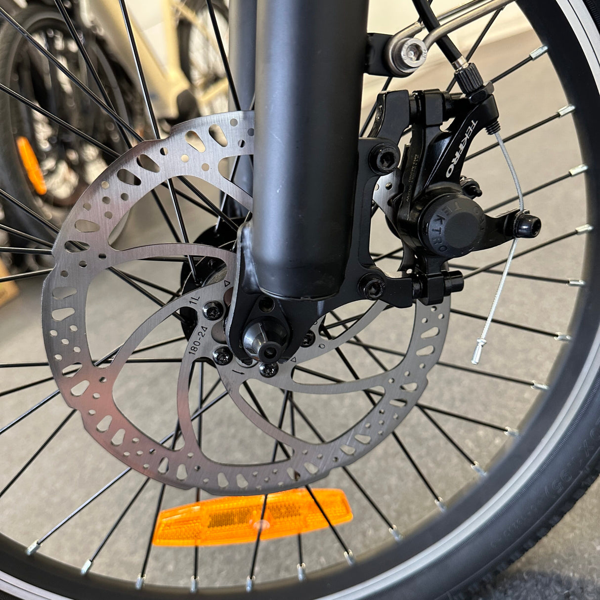 Elcykel DOUCHEBIKE 250W FLEX - Hopfällbar - Räckvidd 80 km