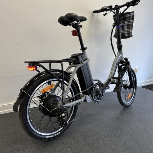 image00004 scaled DOUCHEBIKE 250W FLEX   Elcykel DOUCHEBIKE 250W FLEX - Hopfällbar - Räckvidd 80 km