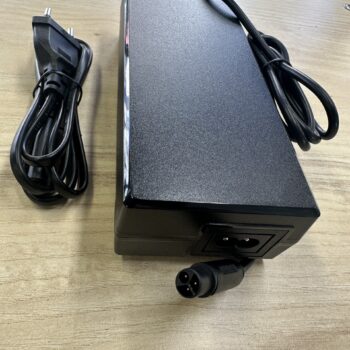 Laddare 52V elsystem - output 58,8V - mini XLR